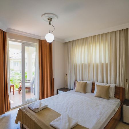 Sunset Beach Resort Aqua Lettings Fethiye Exterior foto