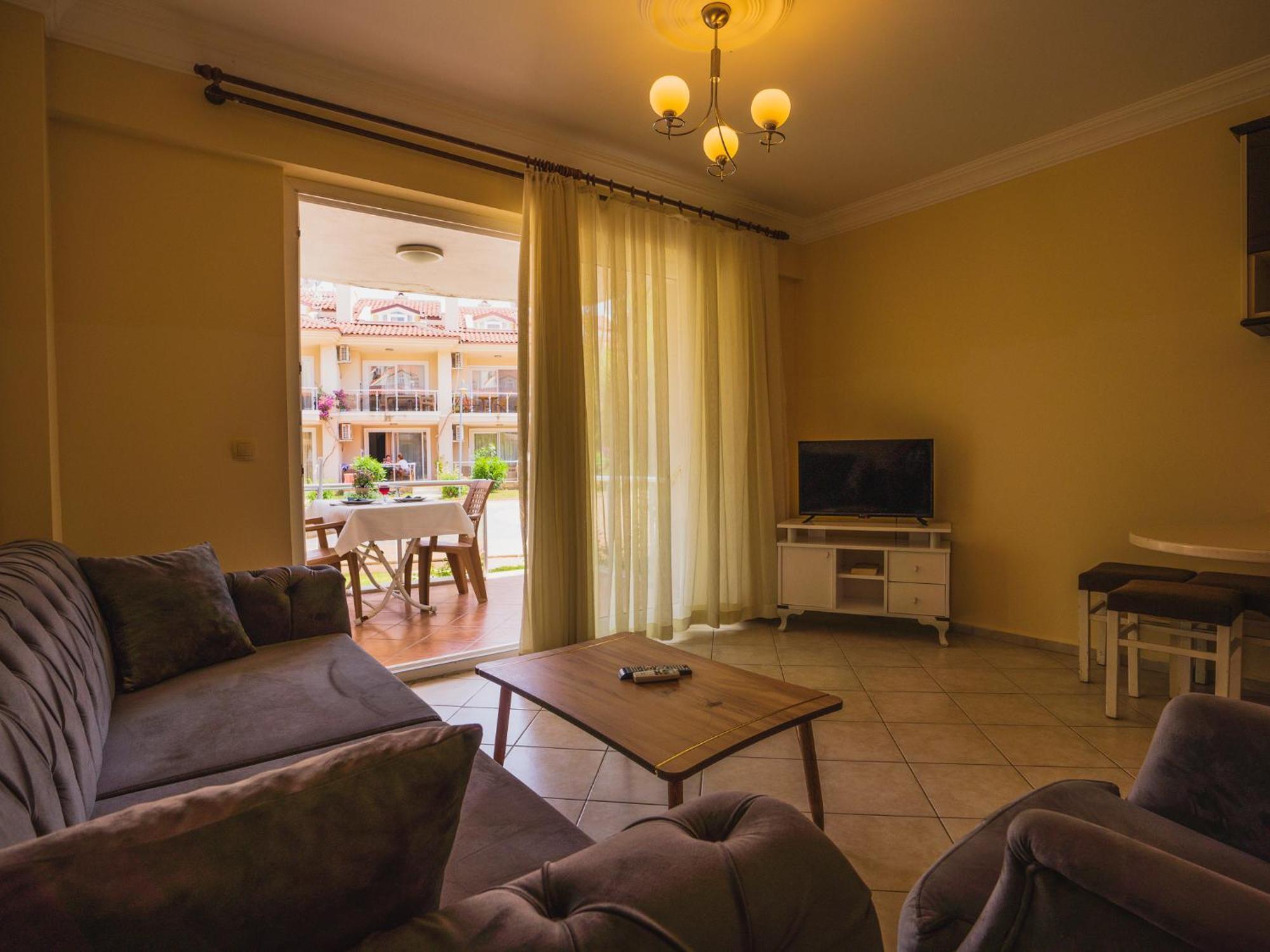 Sunset Beach Resort Aqua Lettings Fethiye Exterior foto