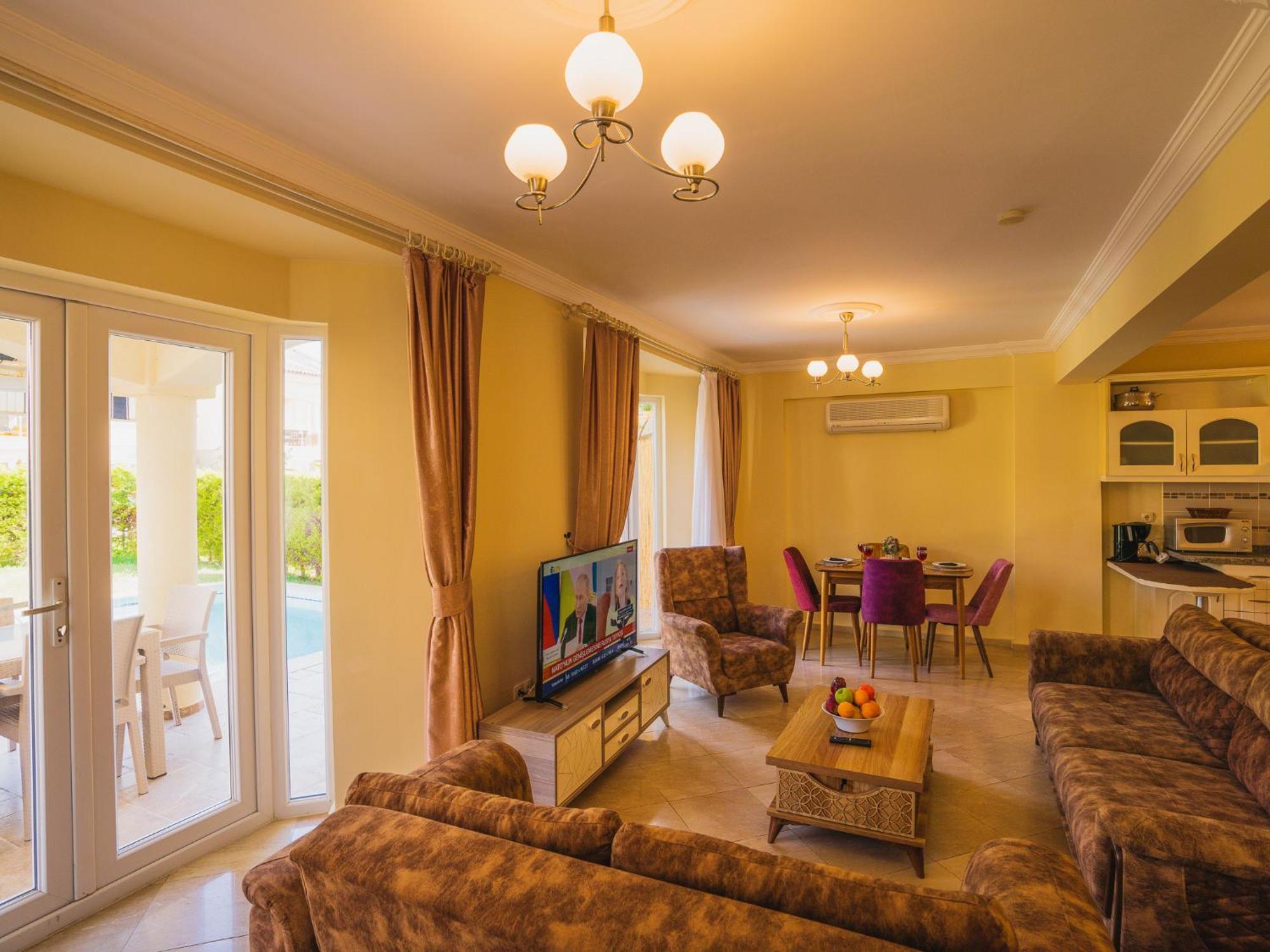 Sunset Beach Resort Aqua Lettings Fethiye Exterior foto
