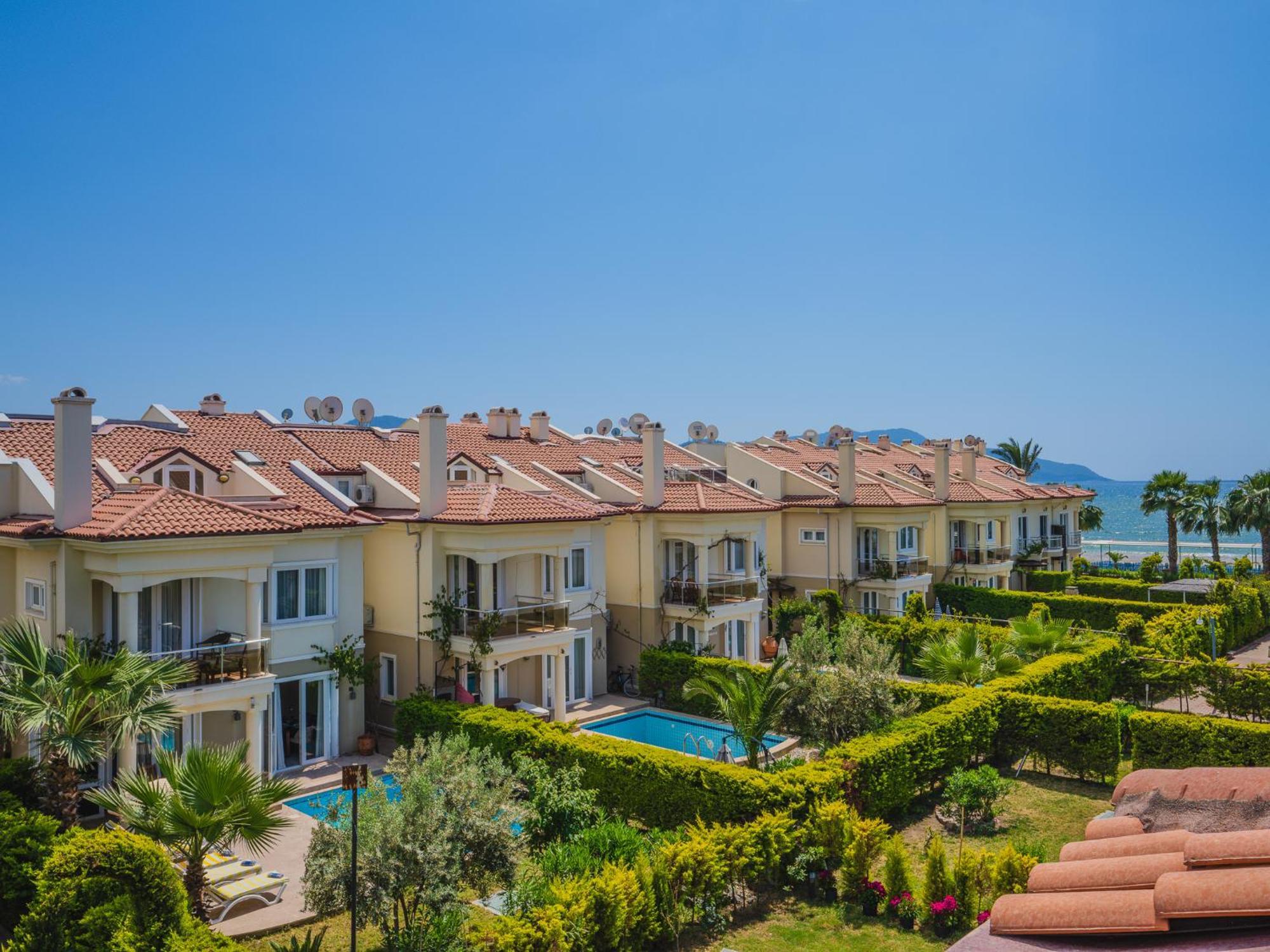 Sunset Beach Resort Aqua Lettings Fethiye Exterior foto