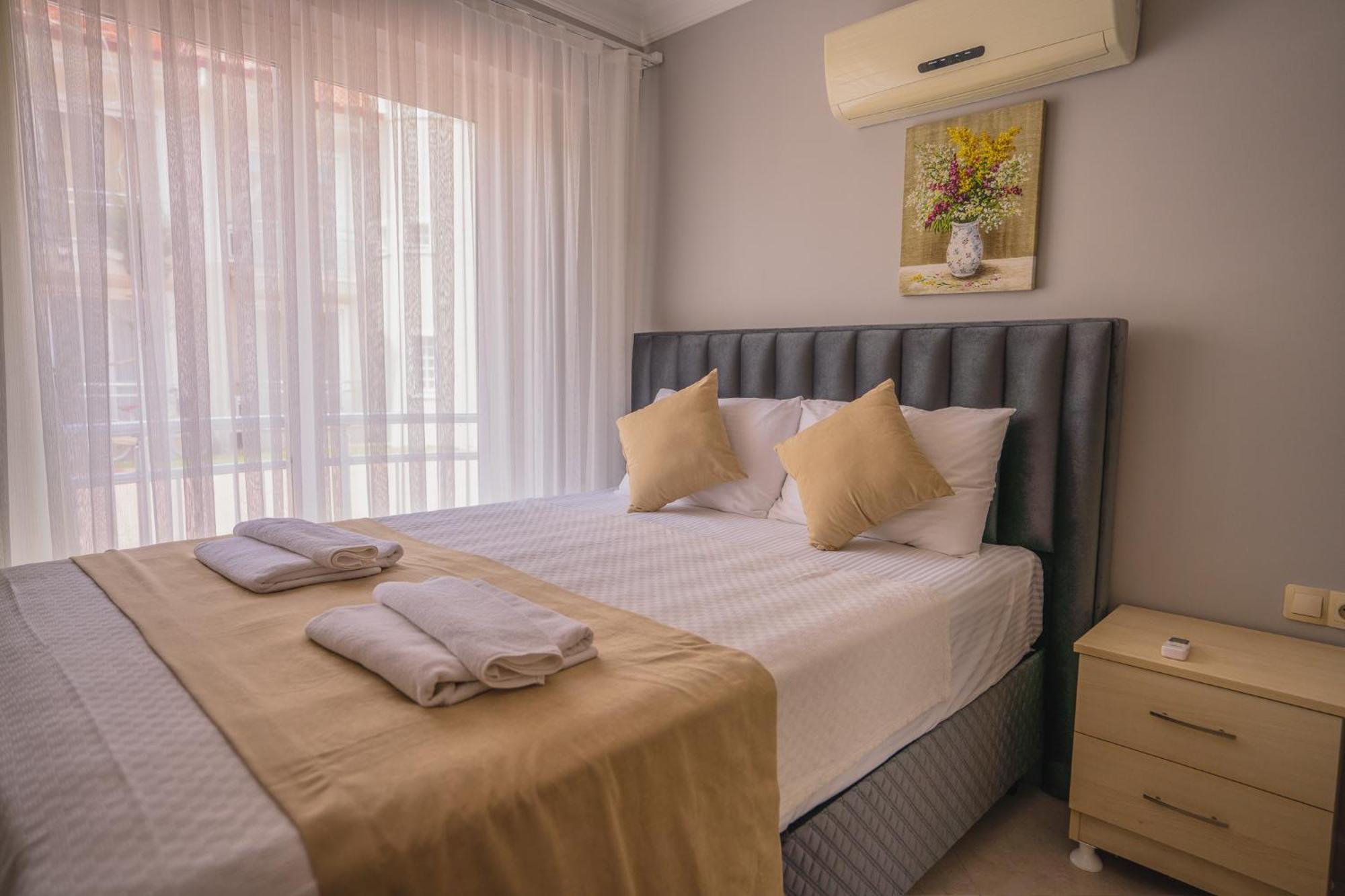 Sunset Beach Resort Aqua Lettings Fethiye Exterior foto